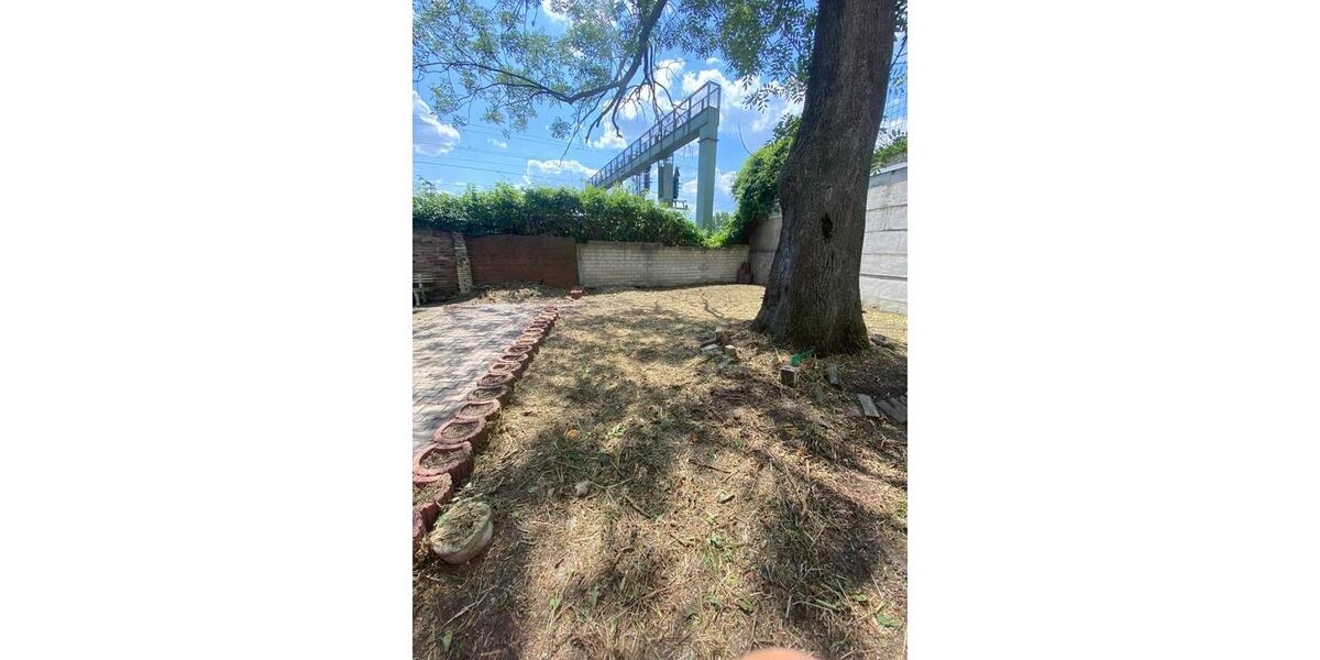 Dachgeschoßwohnung Oberhausen Osterfeld - 2.5 Zimmer, 67 m&sup2;, 395&euro; | Angebot:25439698