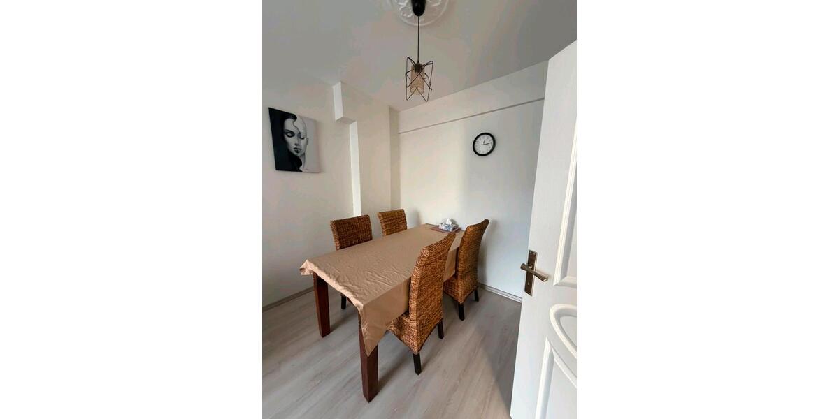 Mehrfamilienhaus, Wohnhaus Essen Stadtbezirk VIII - 2 Zimmer, 45 m&sup2;, 84.000&euro; | Angebot:27159887