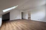 Frisch sanierte 44 m² Dachgeschoss-Singlewohnung - nur 3 Min. zum Phoenixsee, Dortmund-Schüren 2 zimmer