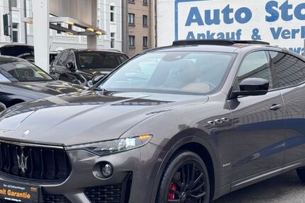 Maserati Levante 33.470 km 47.900 &euro; Oberhausen 46045