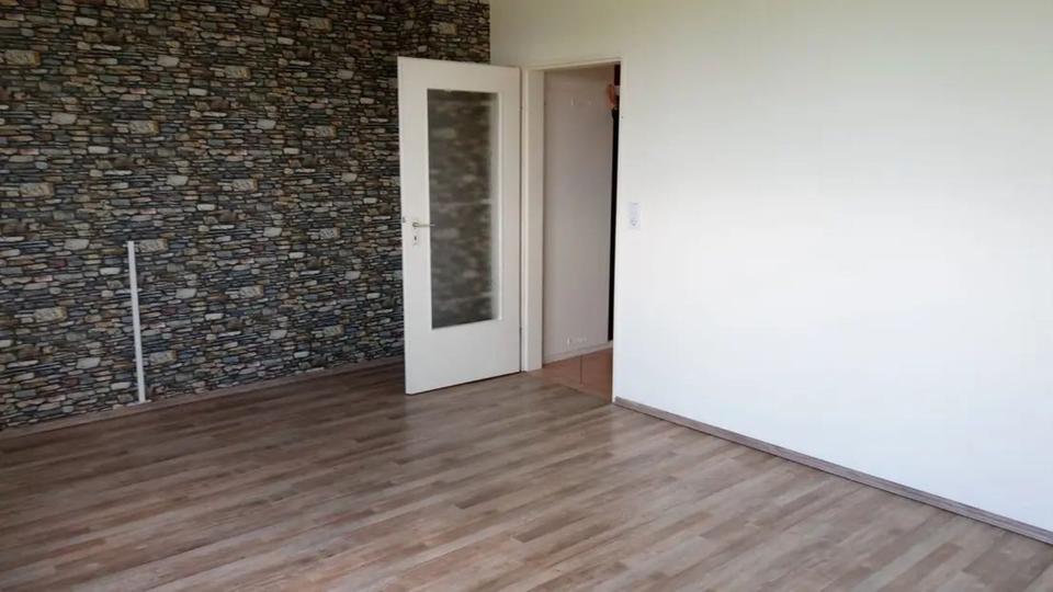 Etagenwohnung Wuppertal Gemarkung Nächstebreck - 2 Zimmer, 57 m&sup2;, 380&euro; | Angebot:25474575