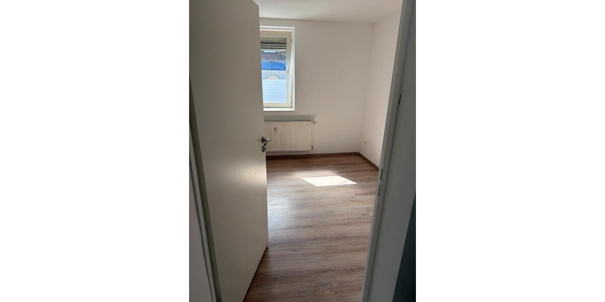 Etagenwohnung Castrop-Rauxel Deinighausen - 2 Zimmer, 40 m&sup2;, 550&euro; | Angebot:25974961