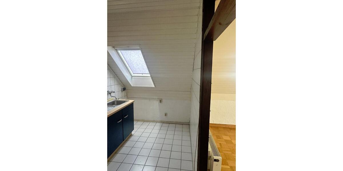 Dachgeschoßwohnung Mülheim an der Ruhr Mellinghofen - 1 Zimmer, 43 m&sup2;, 420&euro; | Angebot:26193528