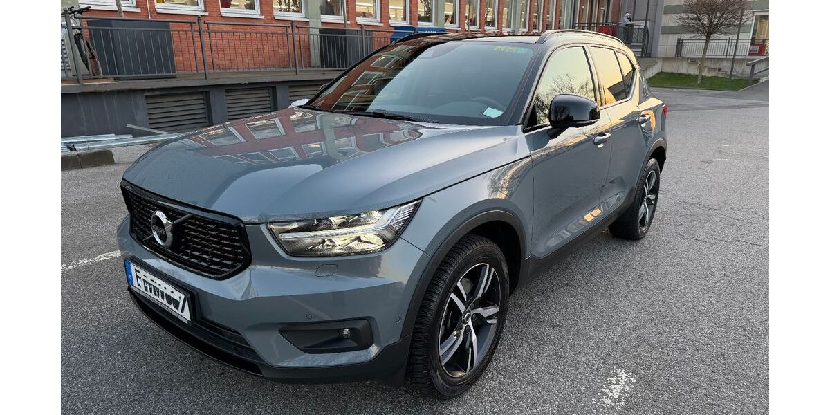 Volvo XC40 54.500 km 29.700 &euro; Essen 45136