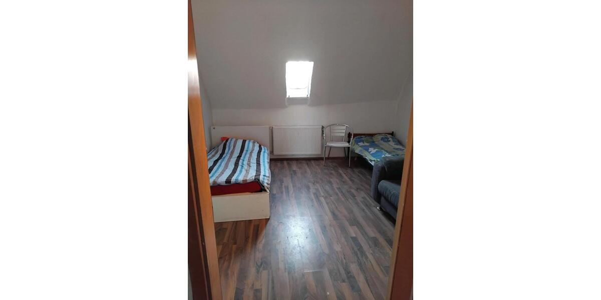 Dachgeschoßwohnung Bochum Bochum-Mitte - 4 Zimmer, 47 m&sup2;, 550&euro; | Angebot:26347716