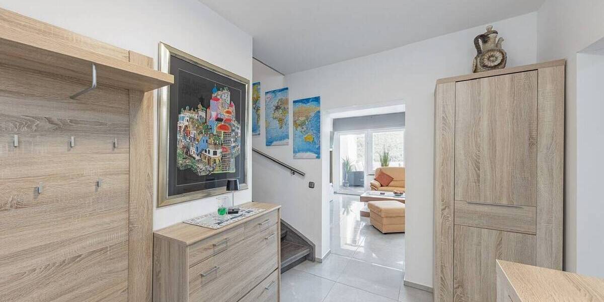 Reihenmittelhaus Gevelsberg - 6 Zimmer, 135 m&sup2;, 469.000&euro; | Angebot:25191243