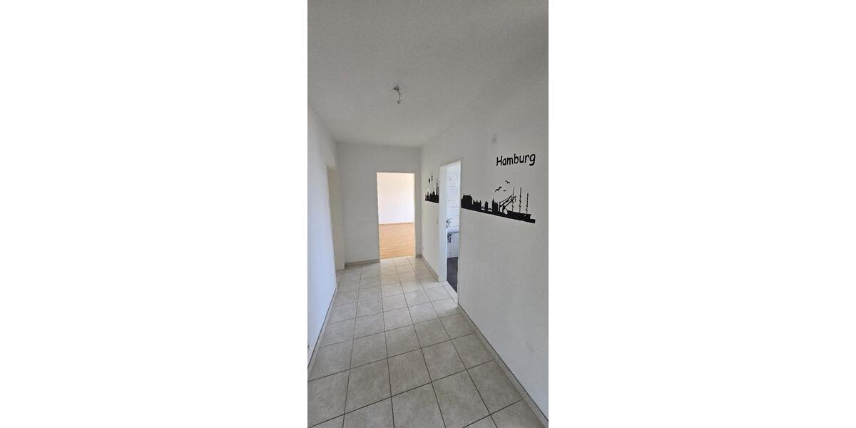 Modernisierte 3-Zimmer-Wohnung mit Balkon – sofort bezugsfrei 3 zimmer