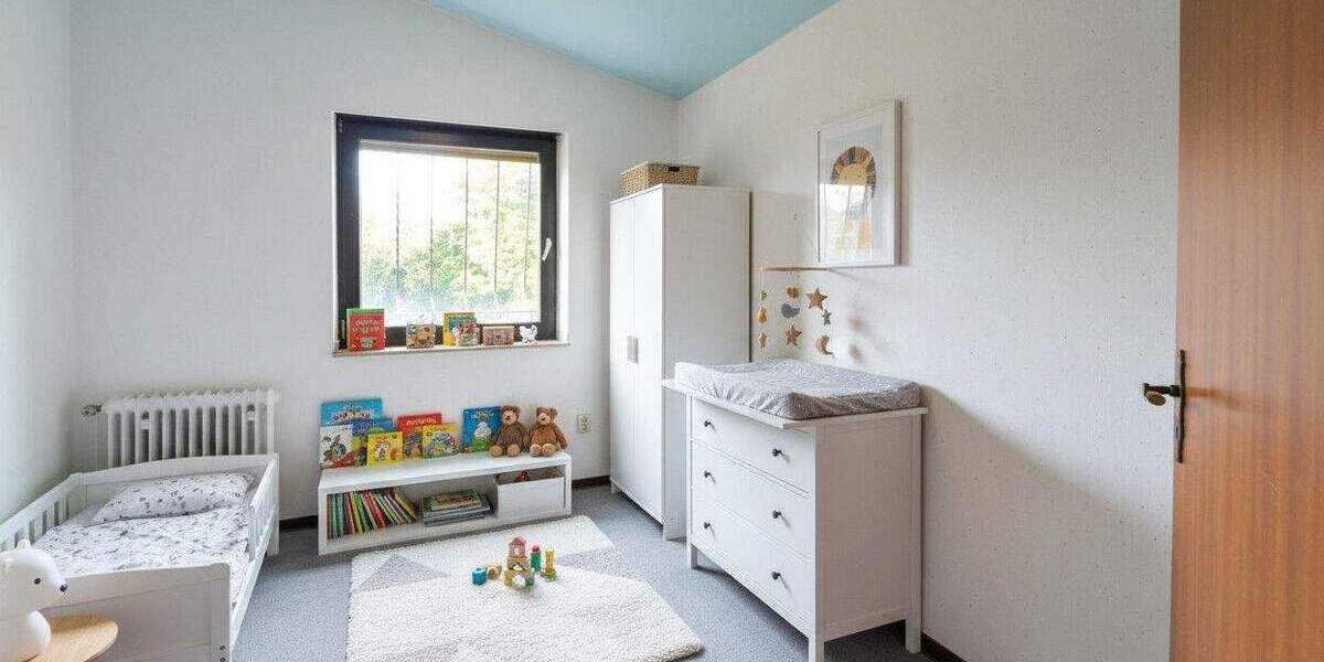 Reihenendhaus Duisburg / Huckingen Huckingen - 4 Zimmer, 120 m&sup2;, 329.000&euro; | Angebot:24689780