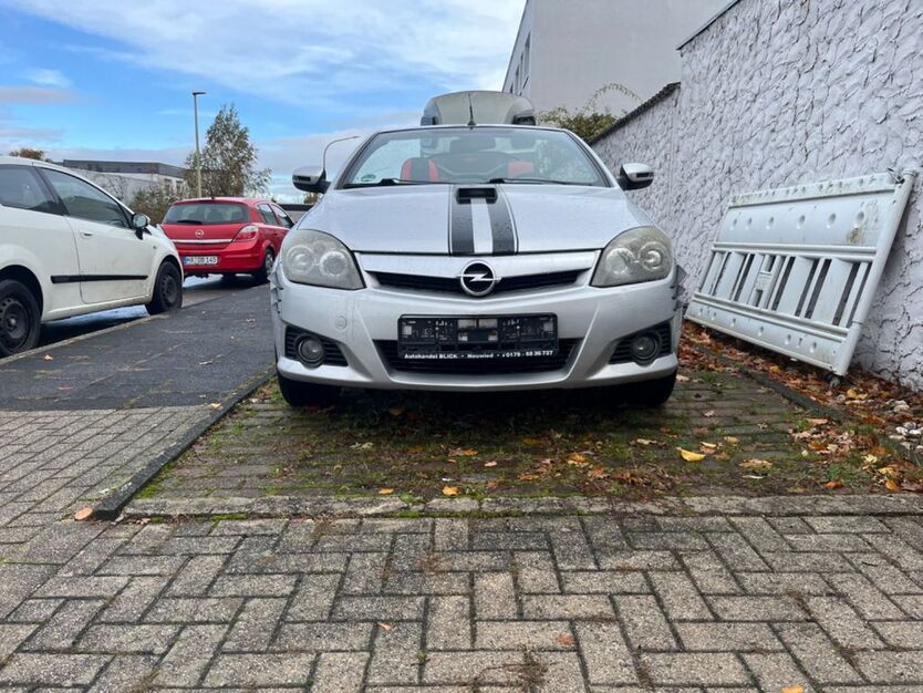 Opel Tigra 188.000 km 999 € Hagen 58135