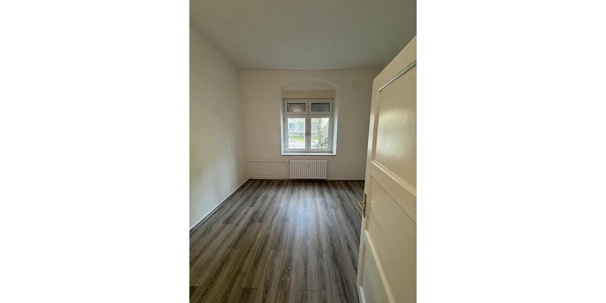 Erdgeschoßwohnung Duisburg Mittelmeiderich - 3 Zimmer, 54 m&sup2;, 409&euro; | Angebot:26255957