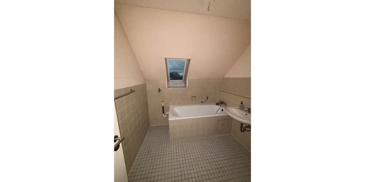 Bei VIVAWEST die Sonnenstrahlen auf der eigenen Terrasse genießen. 2.5 zimmer