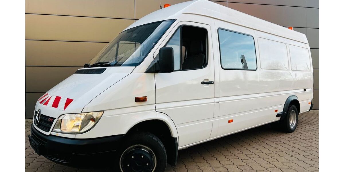 Mercedes-Benz Sprinter 139.500 km 11.900 &euro; Bottrop 46242