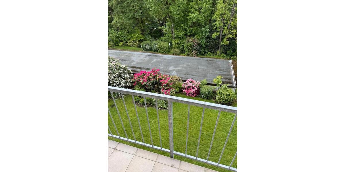 Etagenwohnung Wuppertal Lichtenplatz - 3 Zimmer, 100 m&sup2;, 1.390&euro; | Angebot:26578558