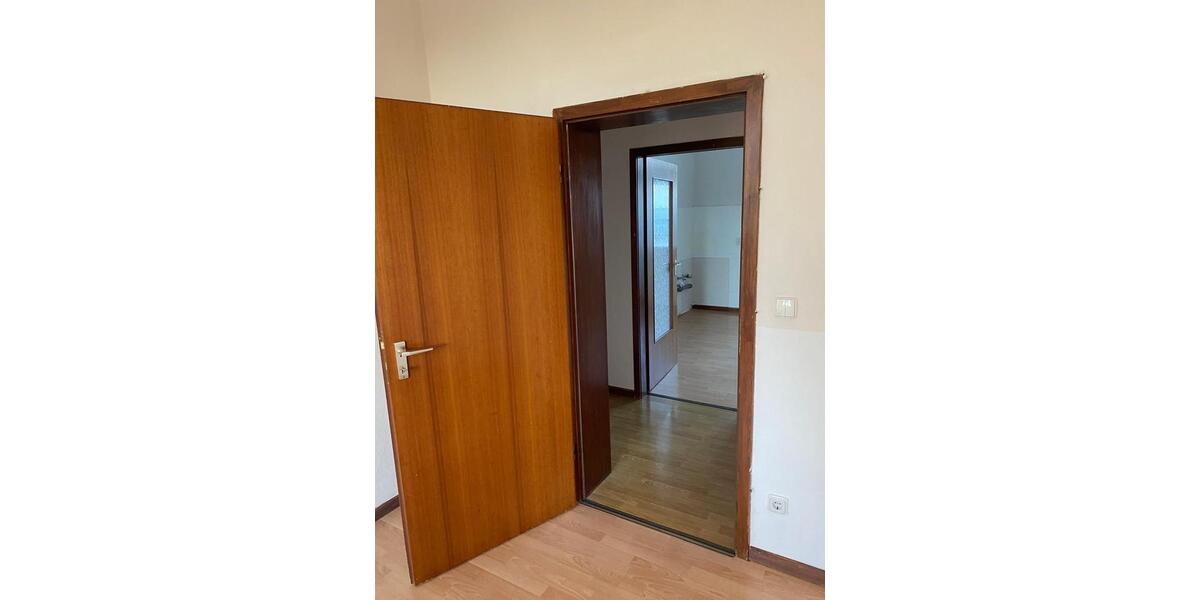 4 Zimmer, Charmante Altbauwohnung in guter Lage 4 zimmer
