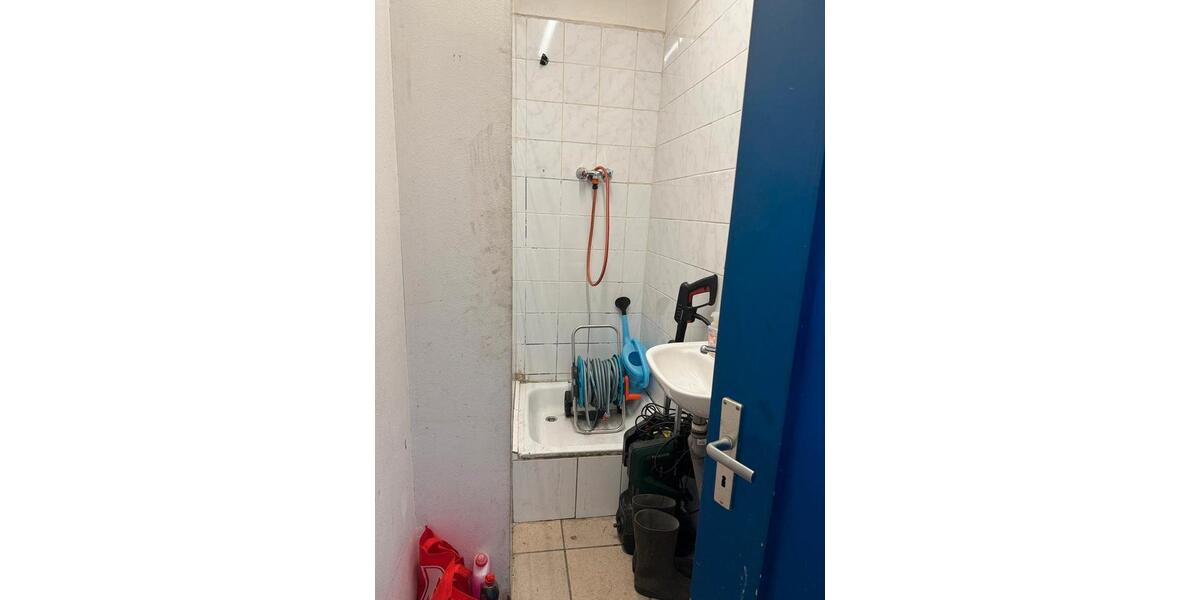 NEU Hobby-KFZ Werkstatthalle Hobbyschrauber für 2 KFZ Wuppertal zimmer