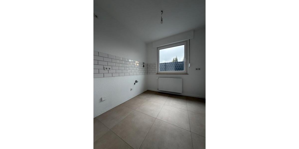 Erdgeschoßwohnung Duisburg Mittelmeiderich - 1.5 Zimmer, 50 m&sup2;, 700&euro; | Angebot:26150951