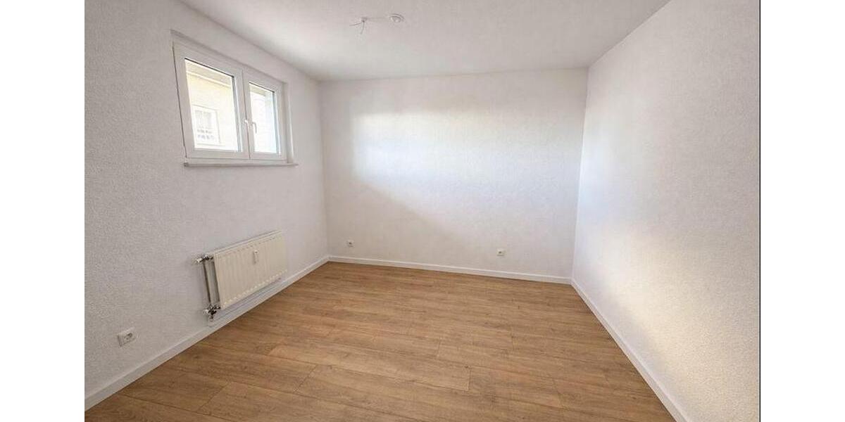 2-Zimmer-Wohnung (50 m²) mit Balkon – Erstbezug nach Kernsanierung 2 zimmer