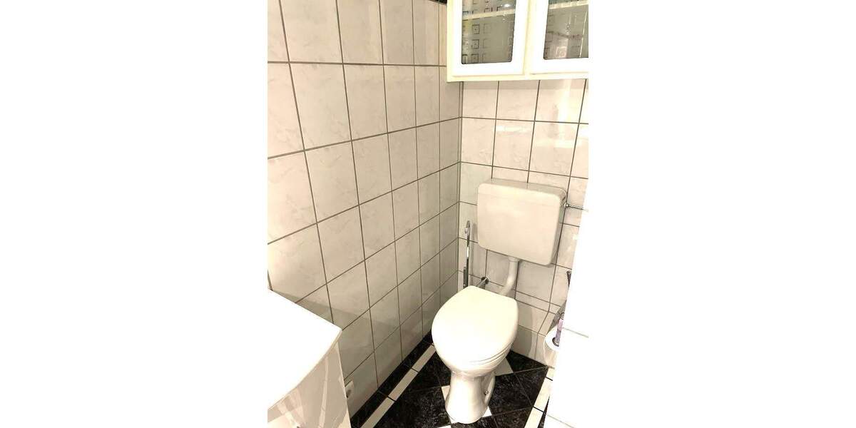 3-Zimmer-Eigentumswohnung mit Loggia in 47198 Duisburg (Rheinnähe) 3 zimmer