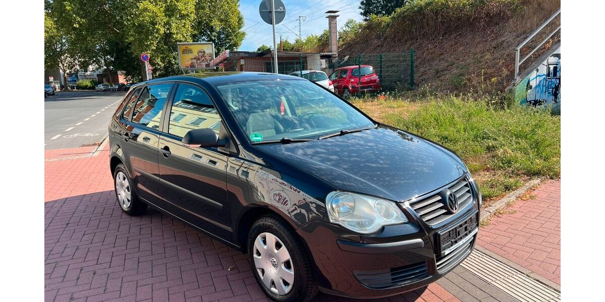 VW Polo 89.000 km 3.190 &euro; Recklinghausen 45657
