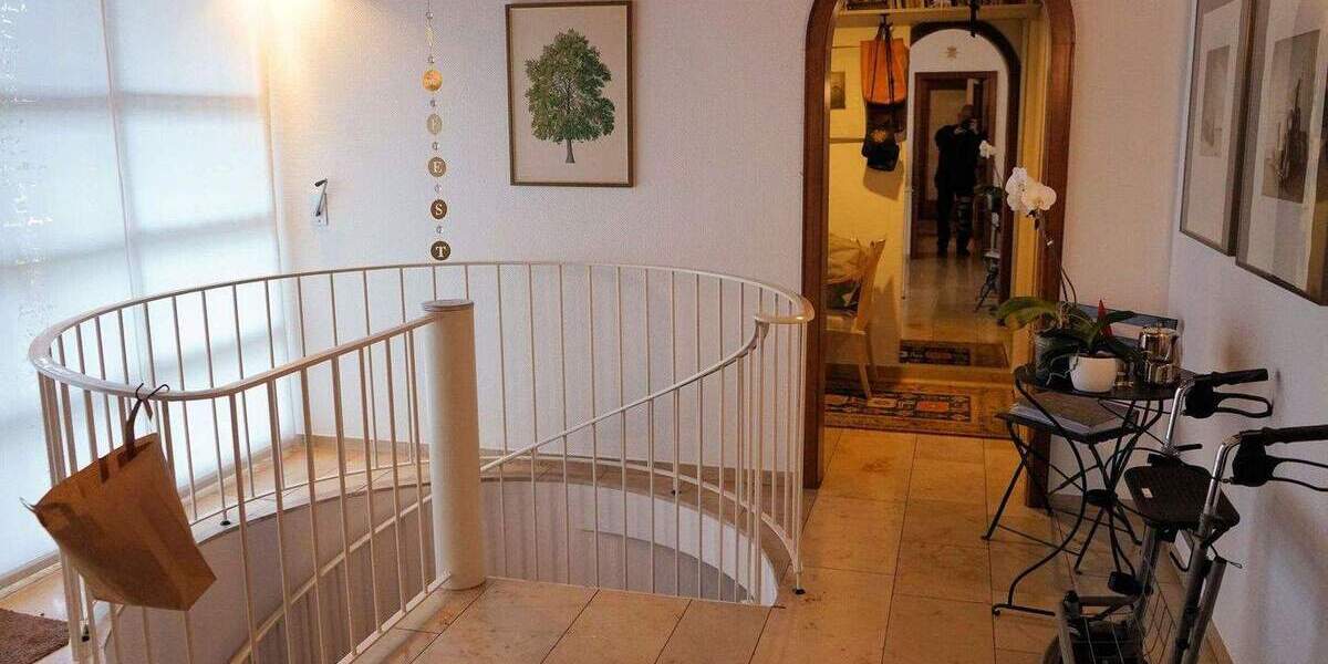 Freistehendes Einfamilienhaus mit traumhaftem Garten 5 zimmer