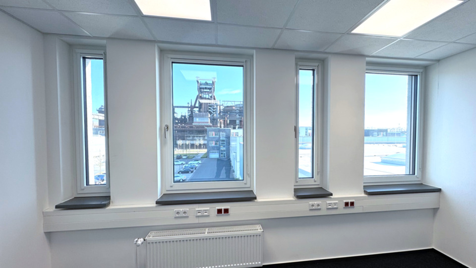 Büro- und Werkstattflächen im Zentrum für Produktionstechnologie auf PHOENIX-West zimmer