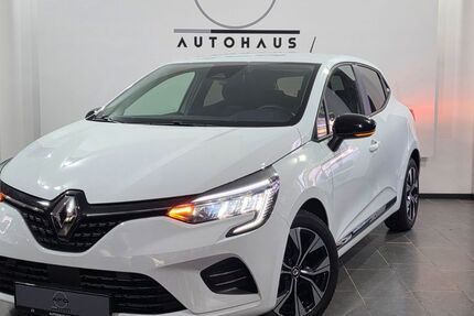 Renault Clio 23.252 km 13.995 &euro; Wuppertal 42285