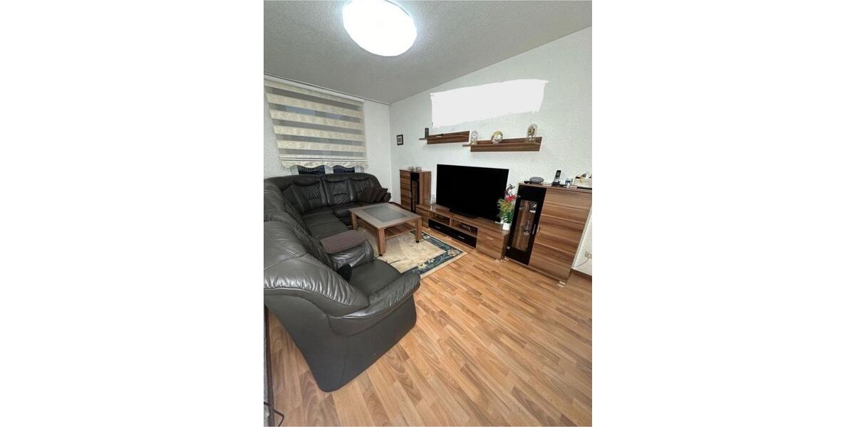 Mehrfamilienhaus in Horst – Kapitalanlage! Zentrale Lage 16 zimmer