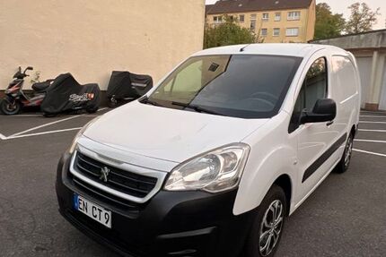 Peugeot Partner 135.000 km 6.800 &euro; Schwelm 58332