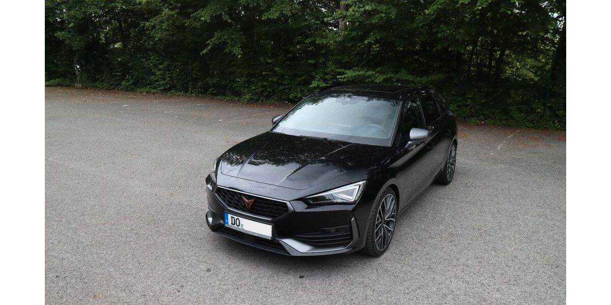 Cupra Leon 12.300 km 31.000 &euro; Dortmund 44269