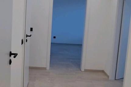 Wg. EG 4 Zim. mit Stellplatz weitere Bilder auf Wunsch vorhanden zimmer