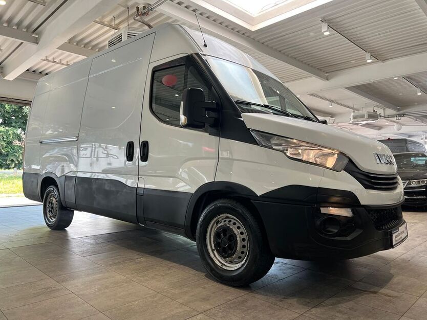 IVECO Andere 210.000 km 12.890 € Datteln 45711