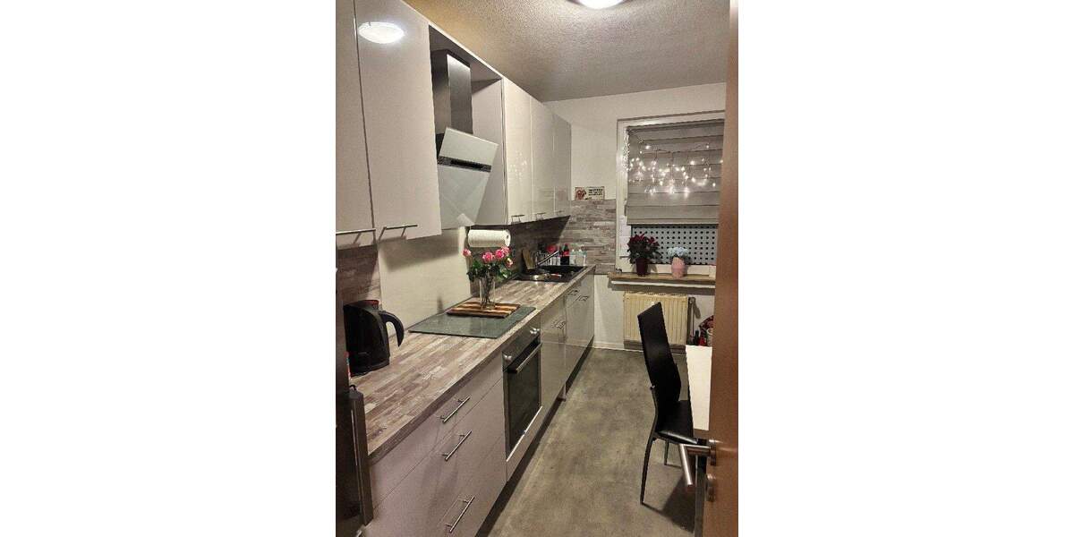 Etagenwohnung Duisburg Untermeiderich - 3 Zimmer, 76 m&sup2;, 590&euro; | Angebot:24834116