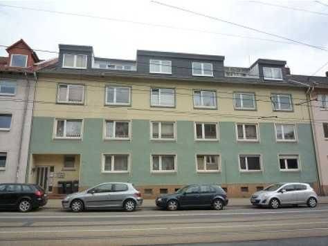 Mieter gesucht für Wohnung mit eigenem Garten! 3,5 Zimmer-Wohnung im EG mit Terrasse und eigener Gartenfläche, gut geschnitten, in Bochumer City-Lage