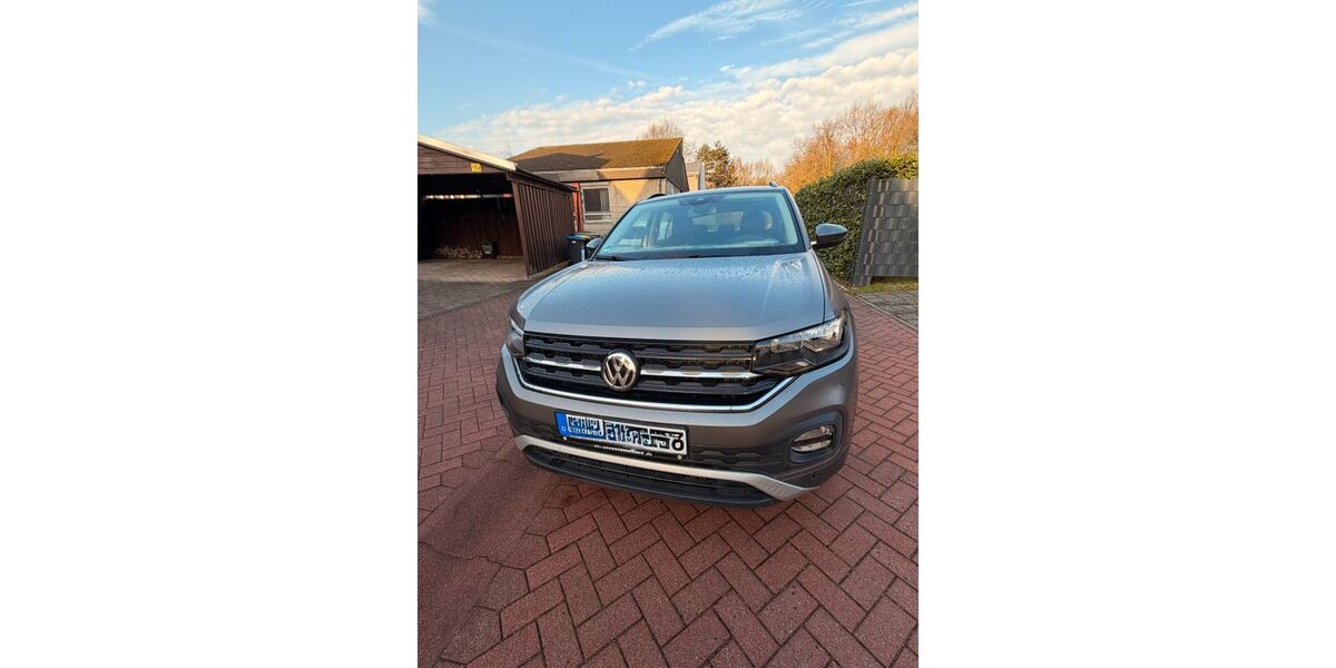 VW T-Cross 29.675 km 15.900 &euro; Recklinghausen 45665