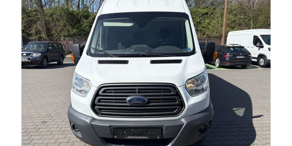 Ford Transit 147.753 km 16.363 &euro; Bottrop 46238