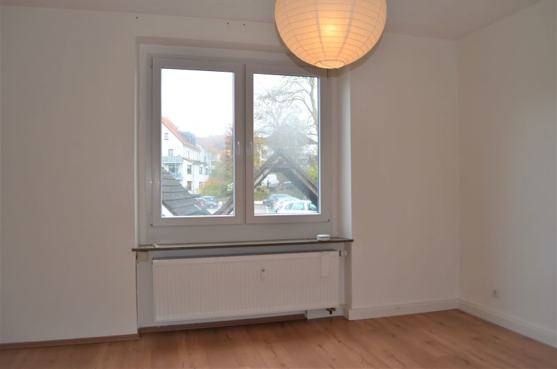Großzügige AltbauWohnung mit Flair in der Wülfrather Innenstadt!