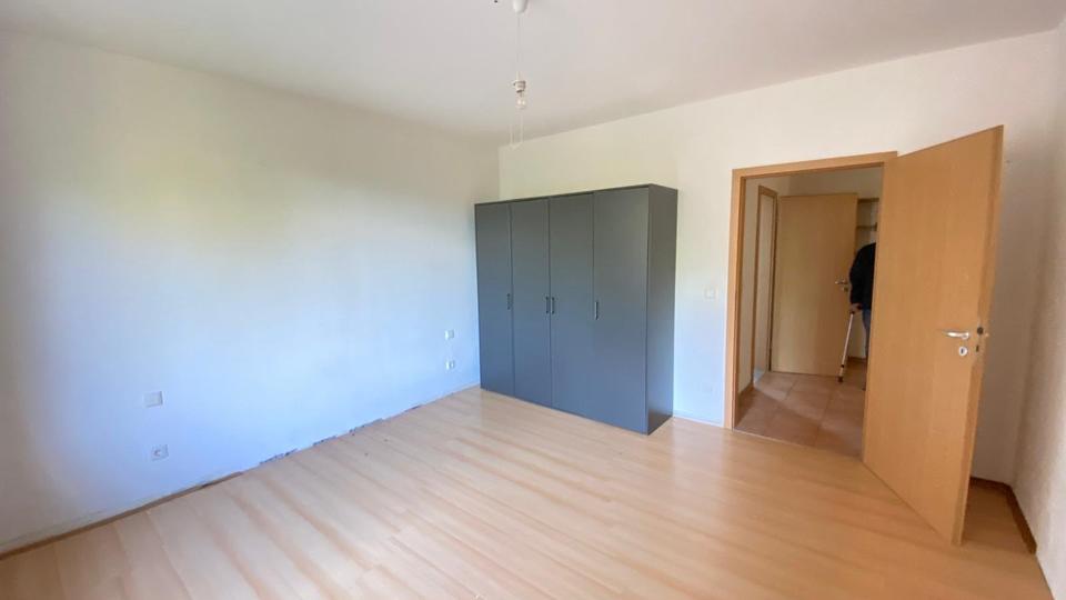 Etagenwohnung Voerde (Niederrhein) - 2 Zimmer, 68 m&sup2;, 489&euro; | Angebot:26364645