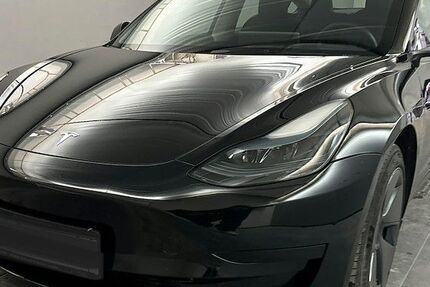 Tesla Model 3 46.800 km 27.900 &euro; Bochum 44803