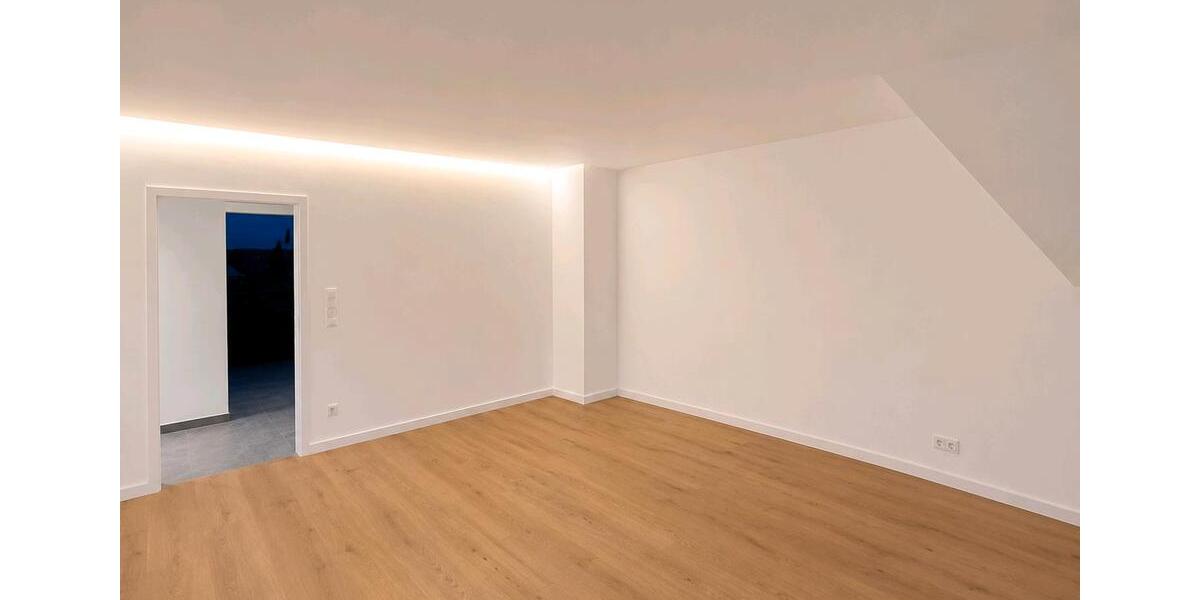 Dachgeschoßwohnung Wuppertal Gemarkung Langerfeld - 3 Zimmer, 73 m&sup2;, 169.000&euro; | Angebot:26820911