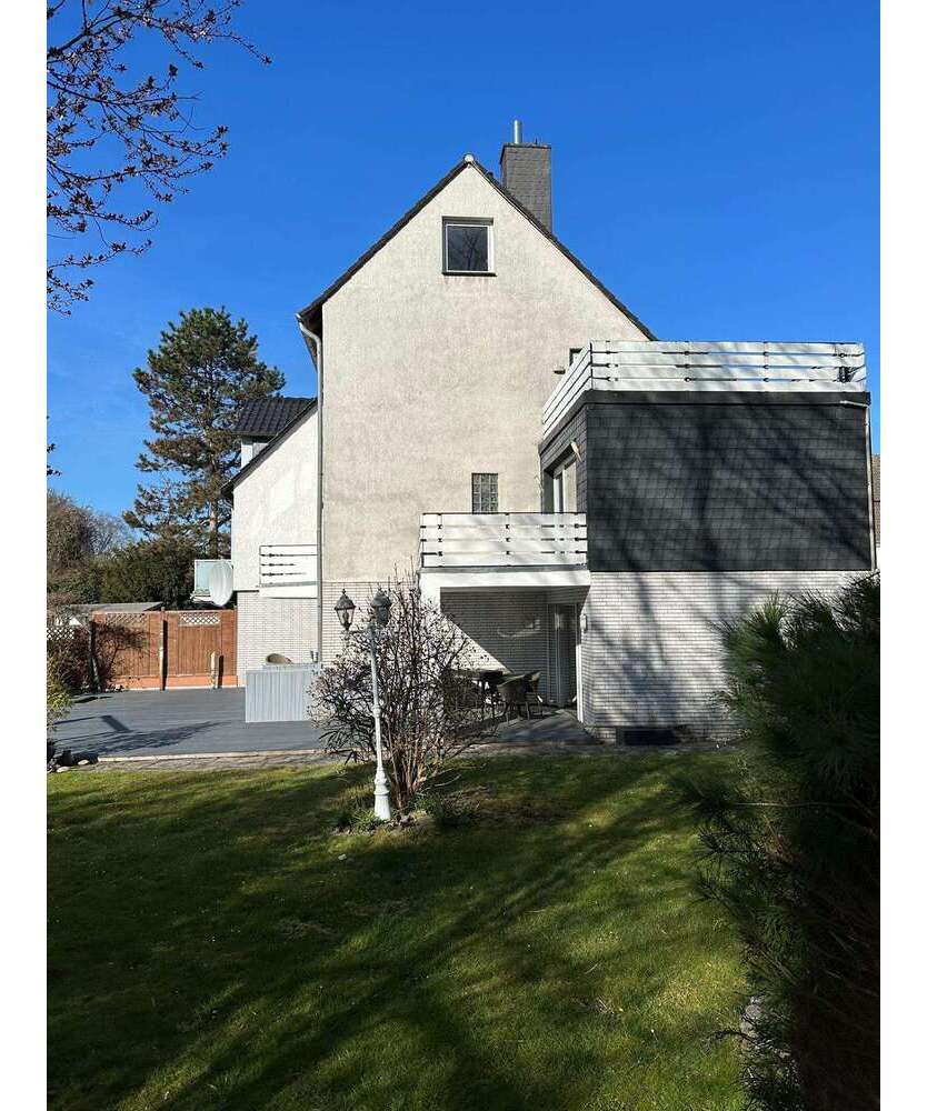 Haus zum Kaufen in Essen 589.000 € 150 m²
