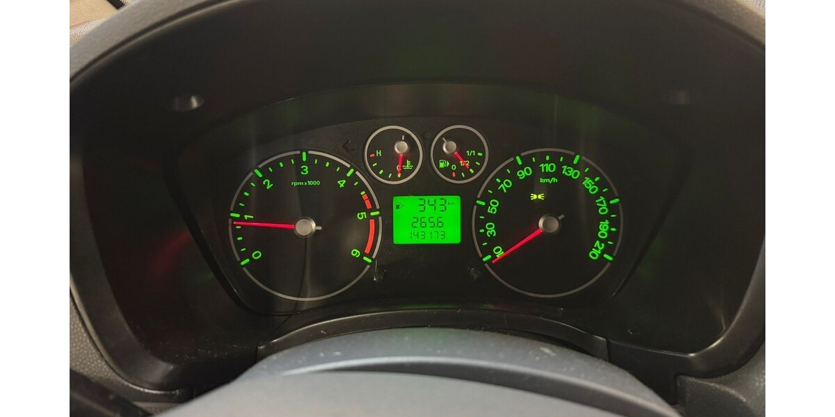 Ford Transit Tourneo Connect 143.000 km 4.900 &euro; Oberhausen 46045