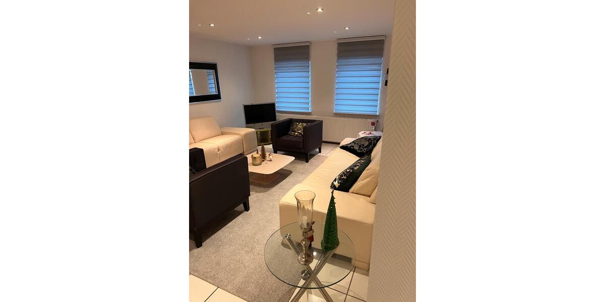 Dachgeschoßwohnung Gelsenkirchen Resse - 4 Zimmer, 138 m&sup2;, 990&euro; | Angebot:26322223