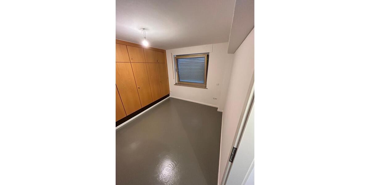 Gewerbefläche im Erdgeschoss – für Büro, Kleingewerbe, Praxis zimmer