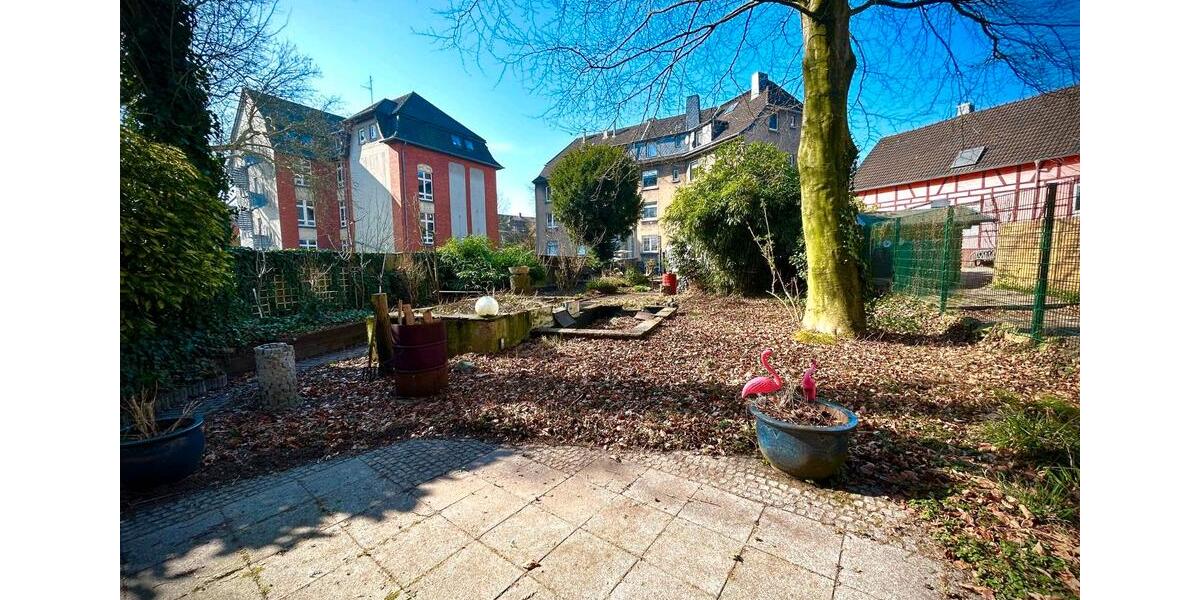 Eigentumswohnung EG Altbau 4,5 Zi. Garten Stadtnah 4.5 zimmer