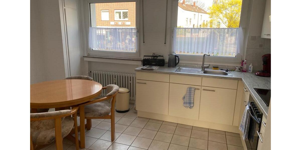Hochparterre Oberhausen Alstaden - 4 Zimmer, 75 m&sup2;, 750&euro; | Angebot:26094746