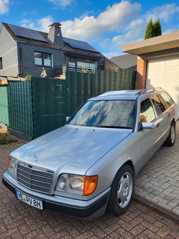 230
