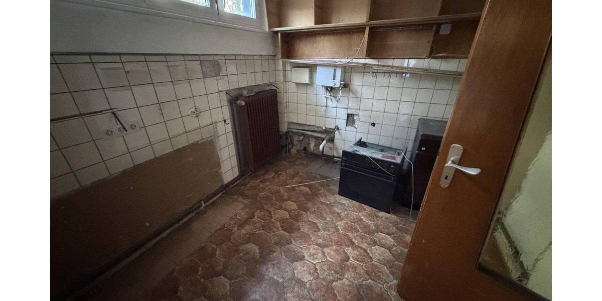 Einfamilienhaus Witten Mitte - 8 Zimmer, 213 m&sup2;, 369.000&euro; | Angebot:26908891