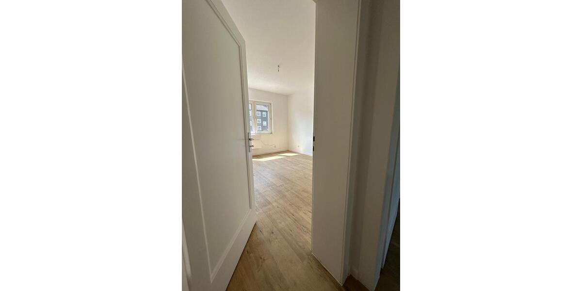 Etagenwohnung Wuppertal Sedansberg - 2 Zimmer, 61 m&sup2;, 608&euro; | Angebot:25539406
