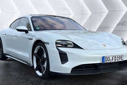Porsche Taycan 115.215 km 52.890 &euro; Dortmund 44263