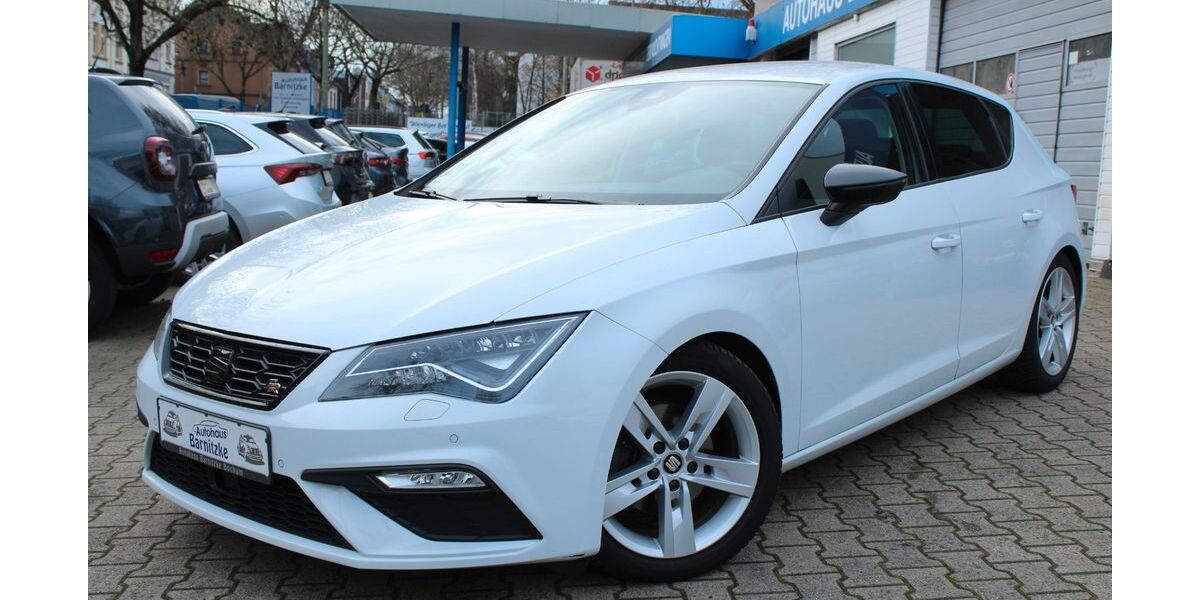Seat Leon 135.566 km 13.990 &euro; Bochum 44866